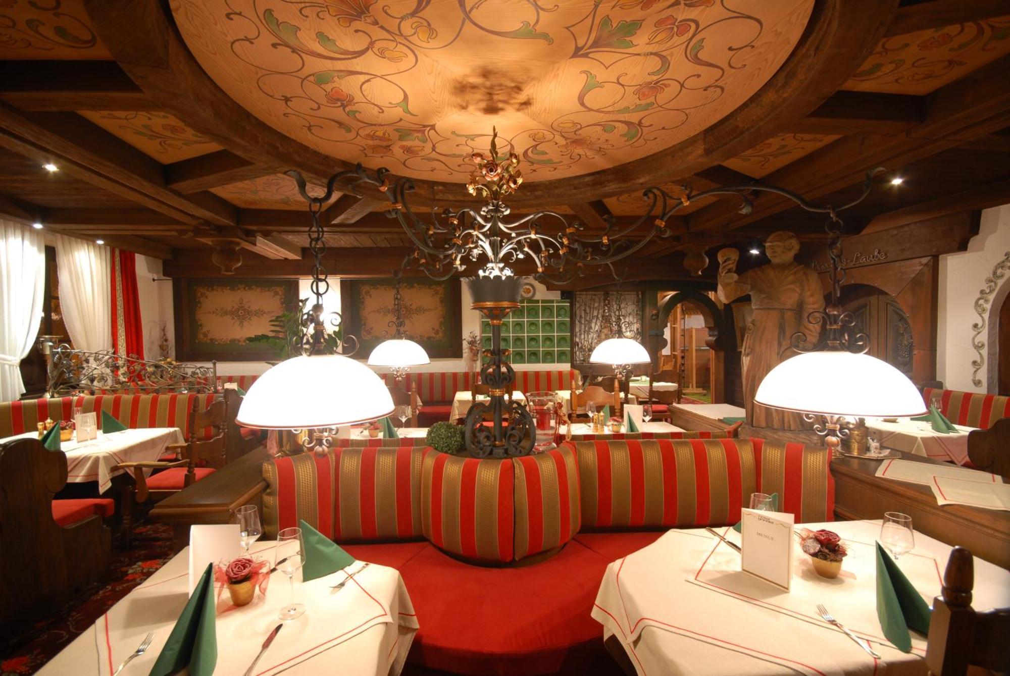 Hotel Gondel Altenkunstadt ภายนอก รูปภาพ