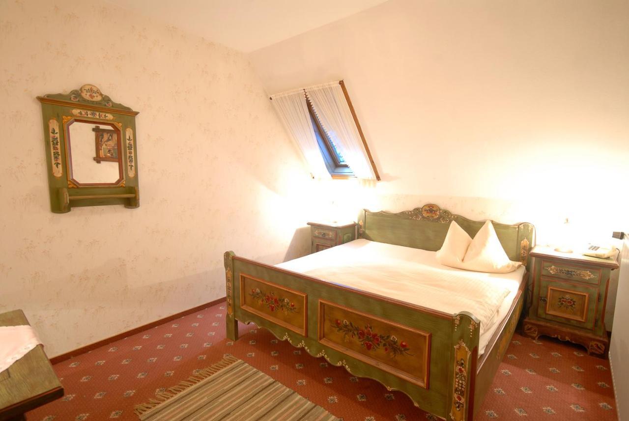 Hotel Gondel Altenkunstadt ภายนอก รูปภาพ